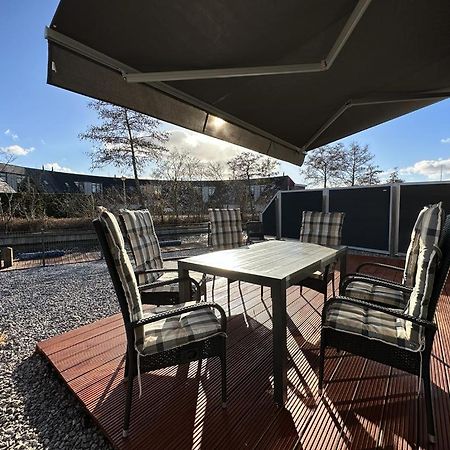 Ferienhaus Am Wasser Lemmer 136 Neu Renoviert Exterior photo