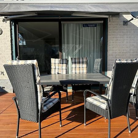Ferienhaus Am Wasser Lemmer 136 Neu Renoviert Exterior photo